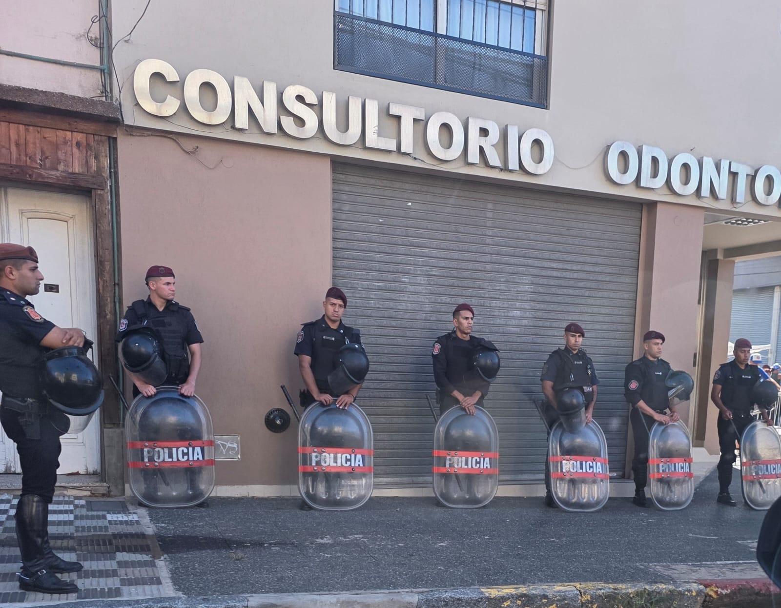 NOTICIAS CAMPANA: DENUNCIAS